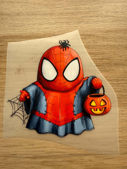Bügelbild Spinnenkraft mit Netz, Kürbis und Halloween-Deko