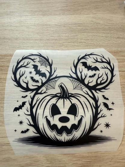 Bügelbild mystisches Kürbisdesign mit Ästen, Geistern und dunklem Flair