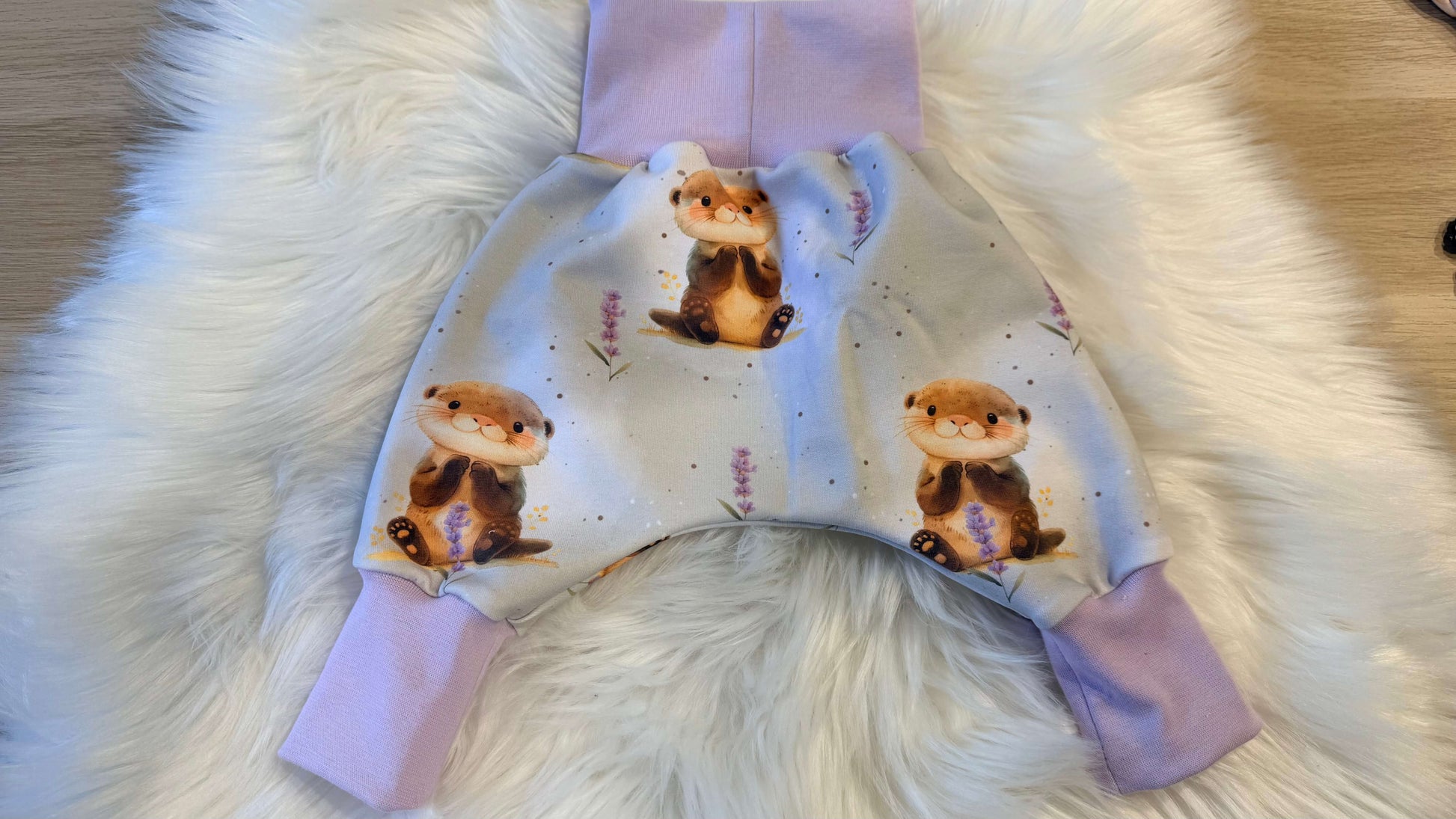 Handmade Babykleidung Otter Hose Geschenkidee Baby
