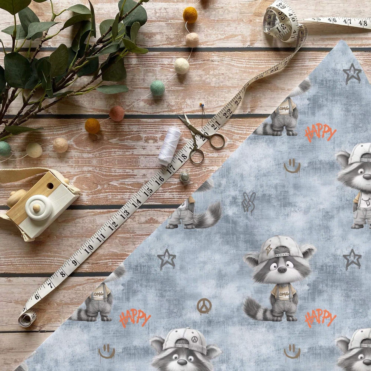 Cappy Waschbär French Terry 0,5m Sofortkauf Lagerware OEKO-TEX Standard 100 Kinderstoffe Waschbär Motiv

