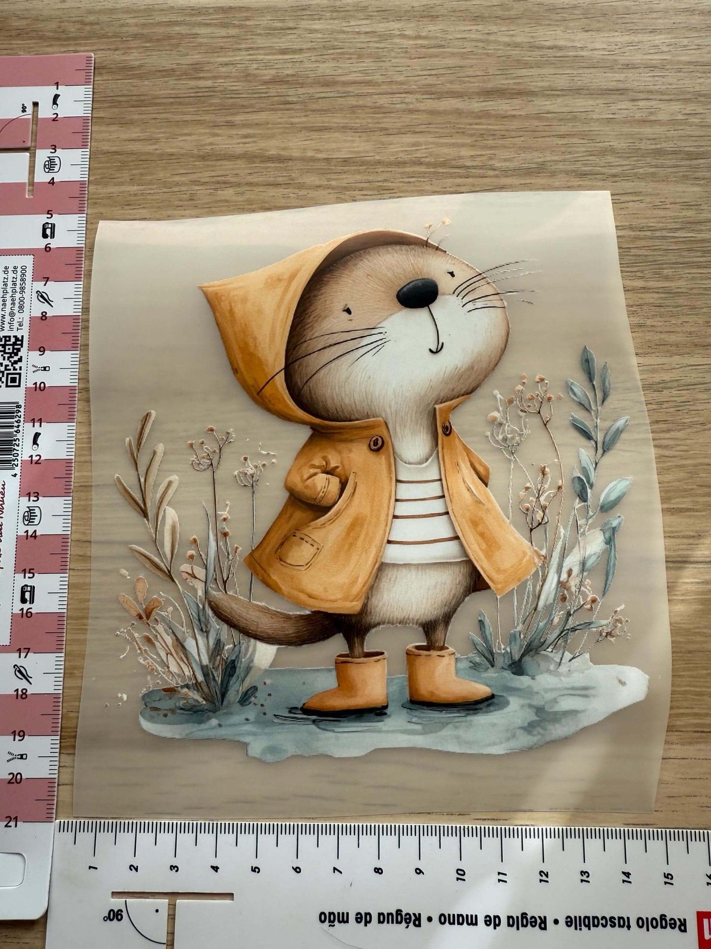 DIY Buegelsticker Otter Design fuer Kinderkleidung und Deko