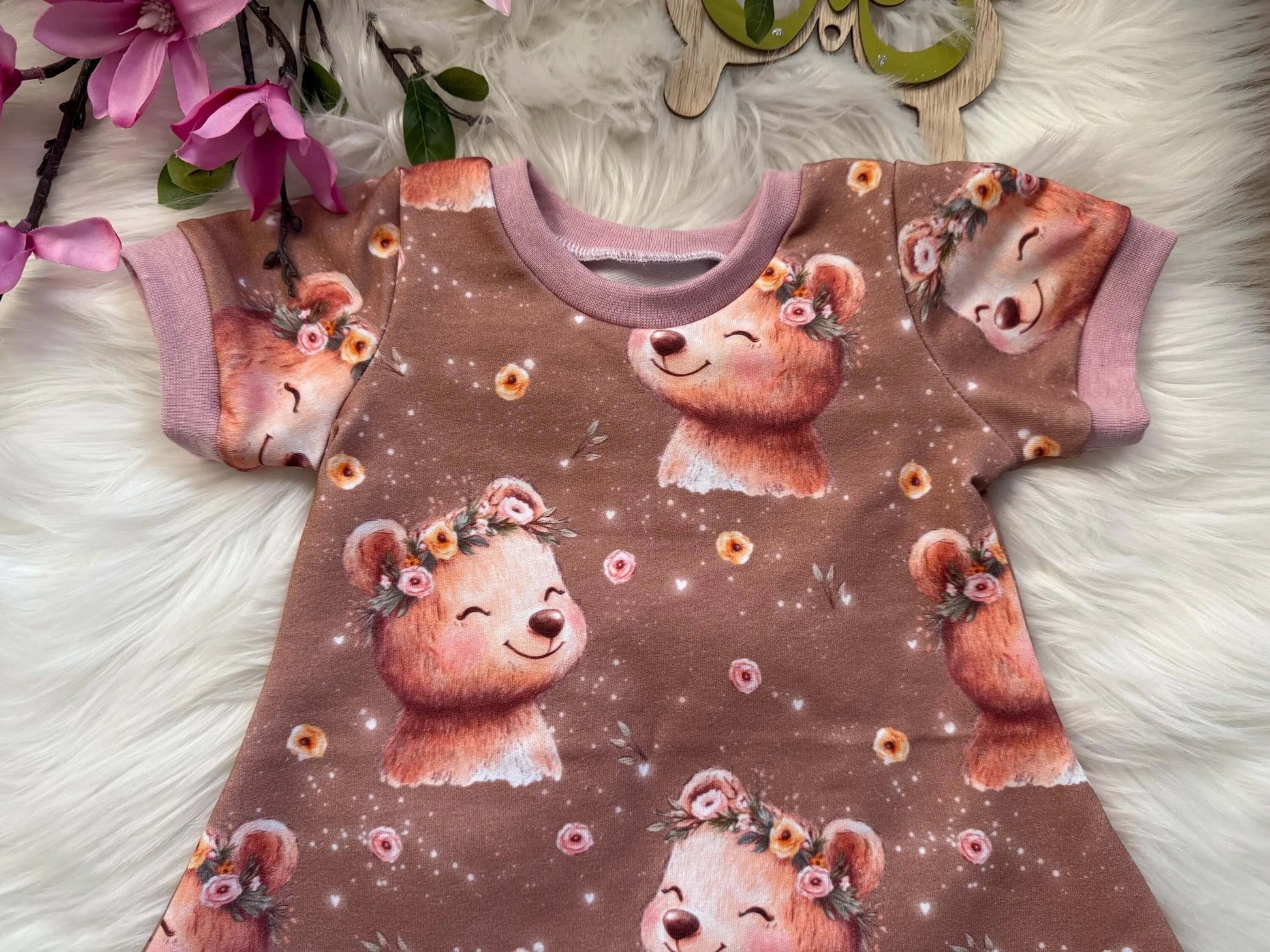 Hochwertig vernähtes Handmade Kleid mit Coverlock Saum
