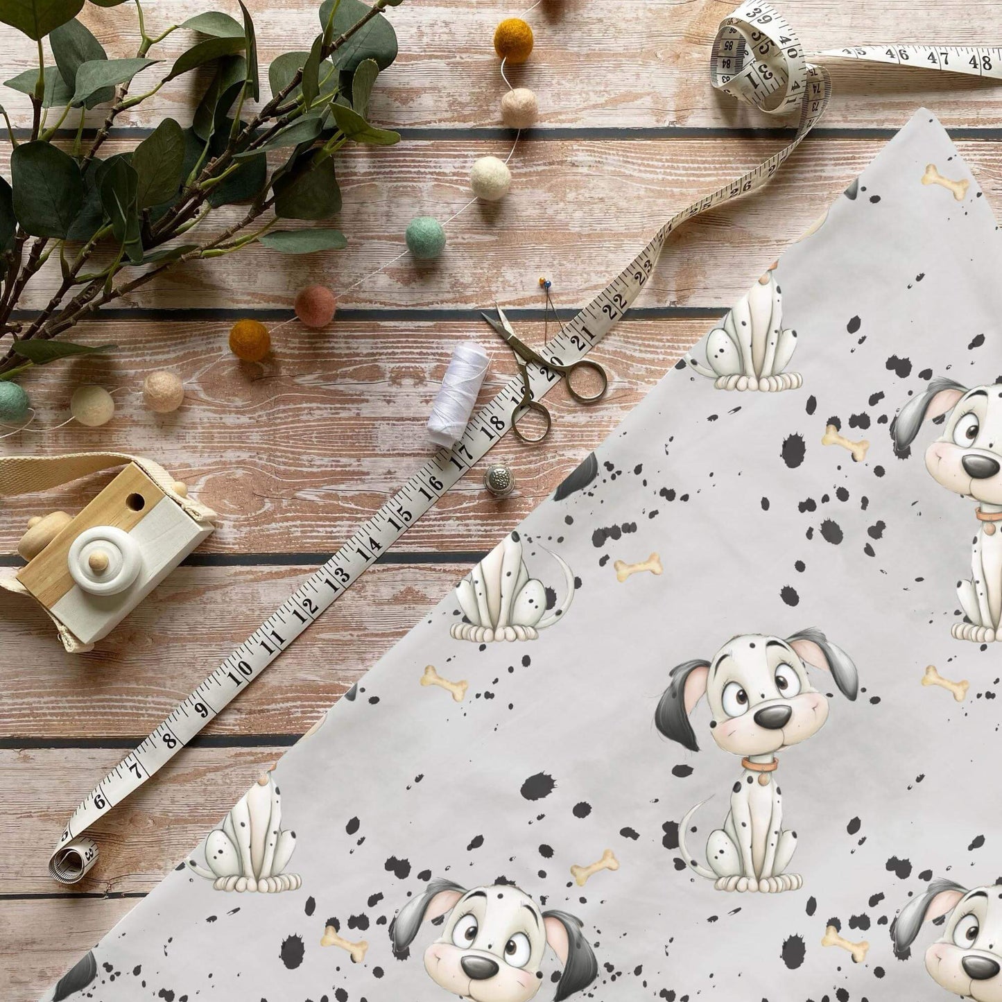 „Dalmatiner Stoff Meterware – ideal fuer Kinderkleidung & Hundeaccessoires“