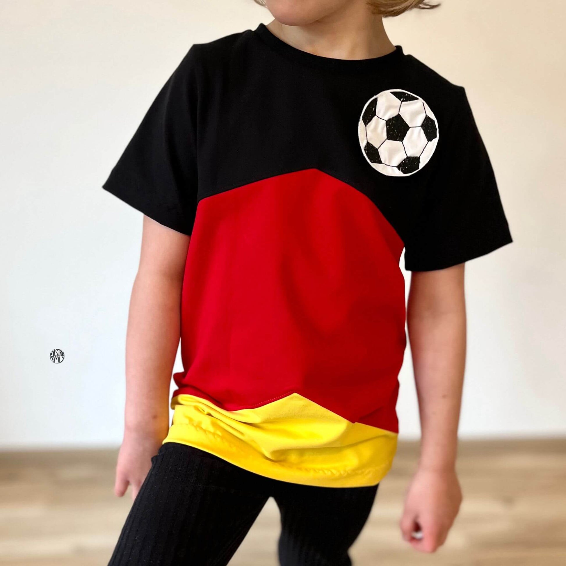 Fußball Stickmuster Applikation Detailaufnahme
