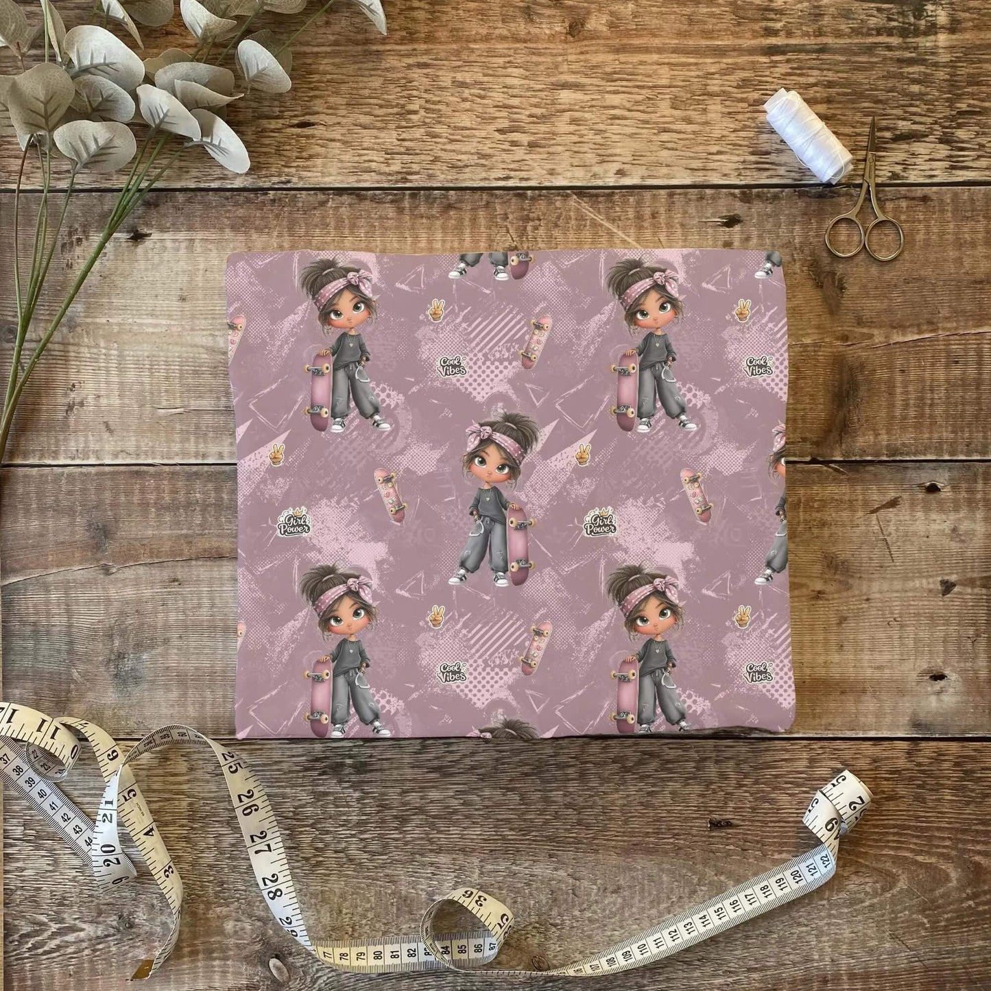 Cooles Mädchenmotiv auf French Terry für Kinderprojekte