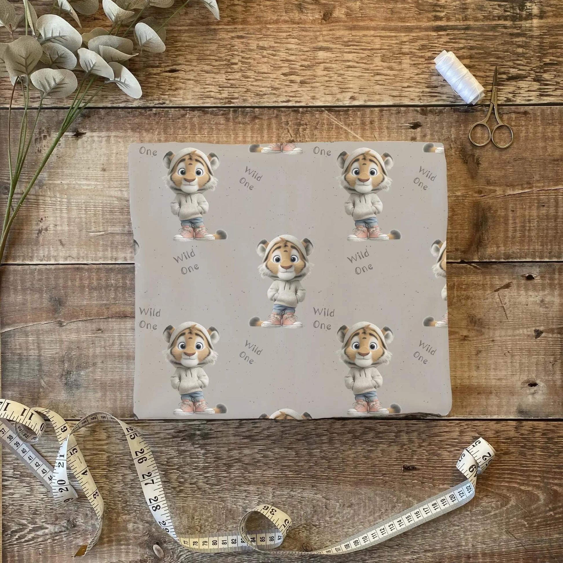 Tiger‑Motiv auf French Terry für Kinderprojekte