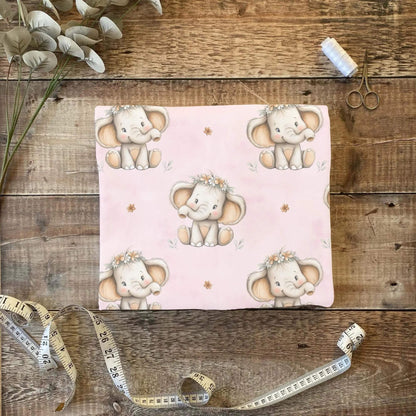 Baby Elefant Stoff rosa Blumenkranz Kinderstoff OEKO TEX
