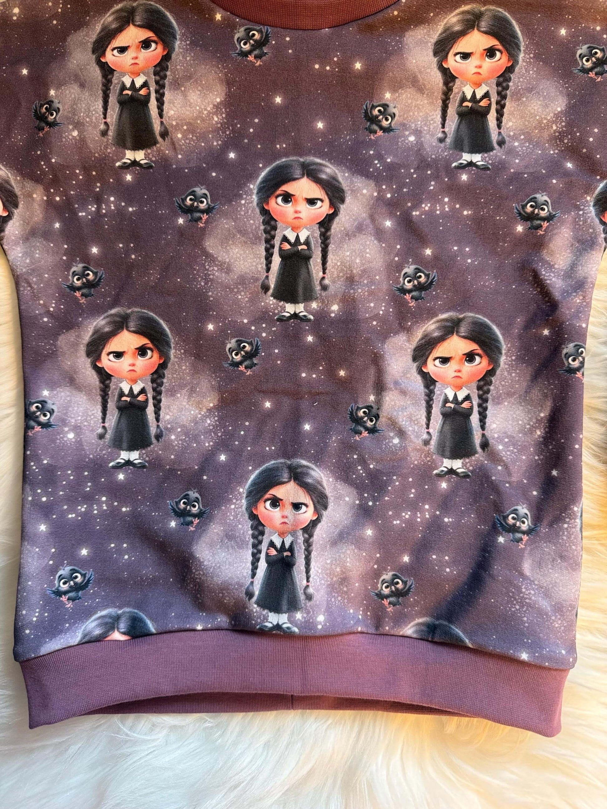 Kinderpullover mit Hals Arm und Saumbündchen
