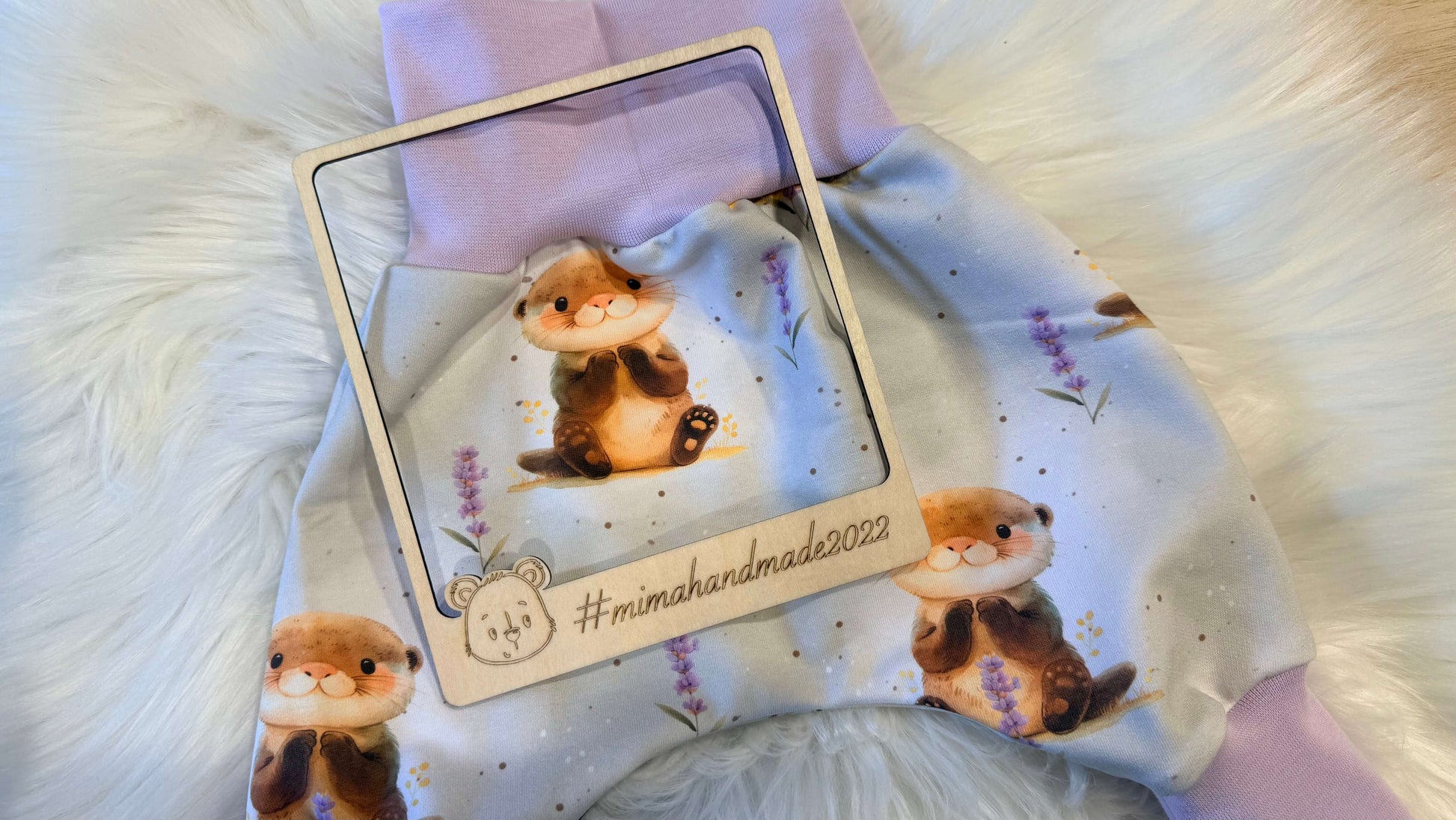 Babyhose Bündchen Bein Detail bequem flexibel
