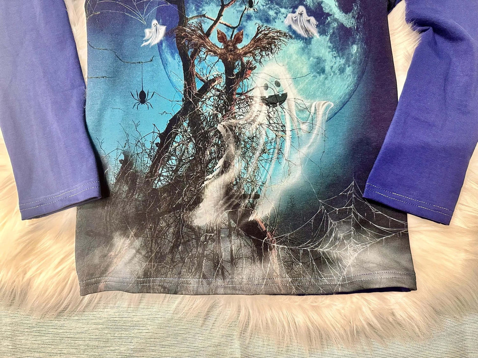 Raglan Shirt Größe 128 mit Halsbündchen in Blau
