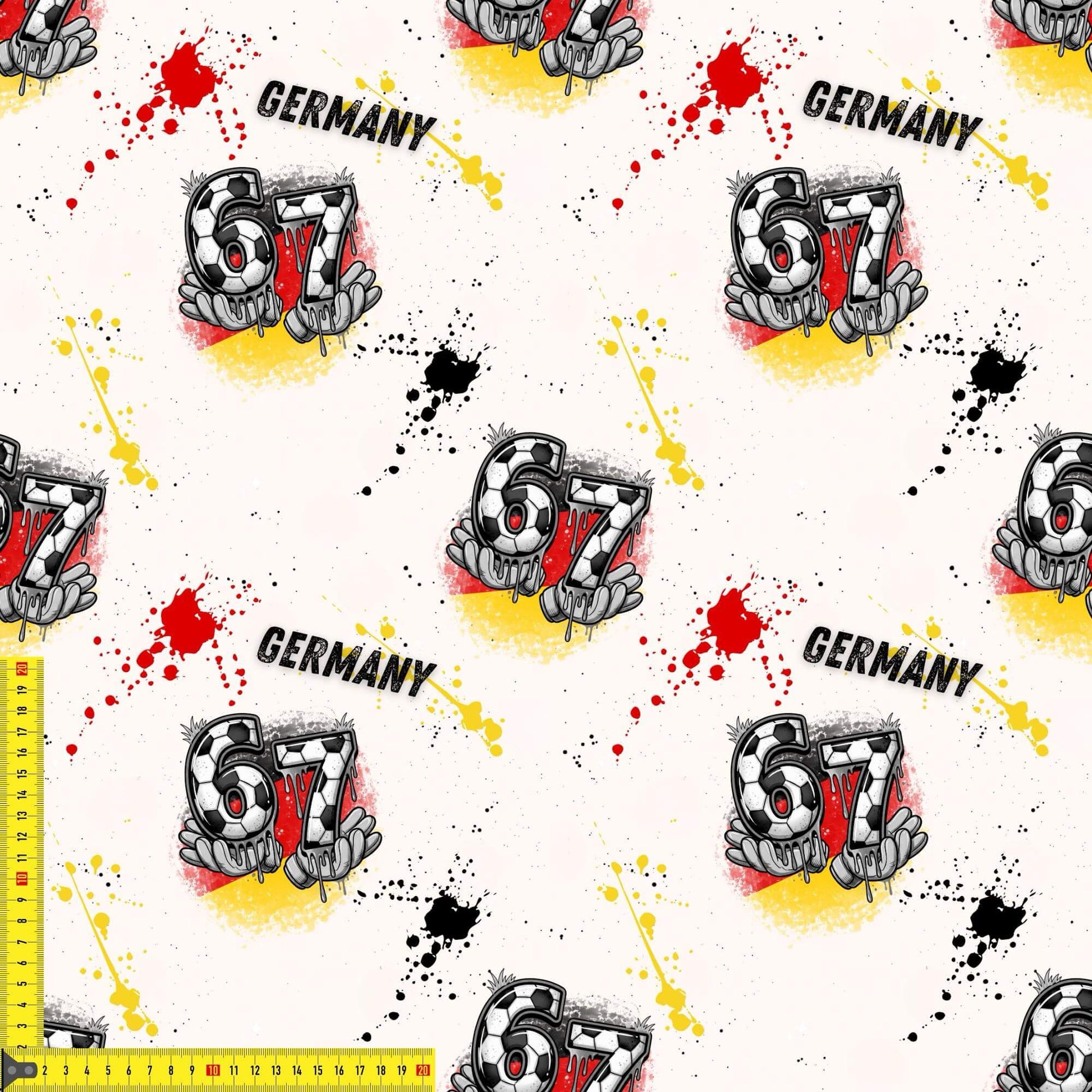Fußball 67 French Terry – hochwertiger Stoff mit Fußball & Flagge
