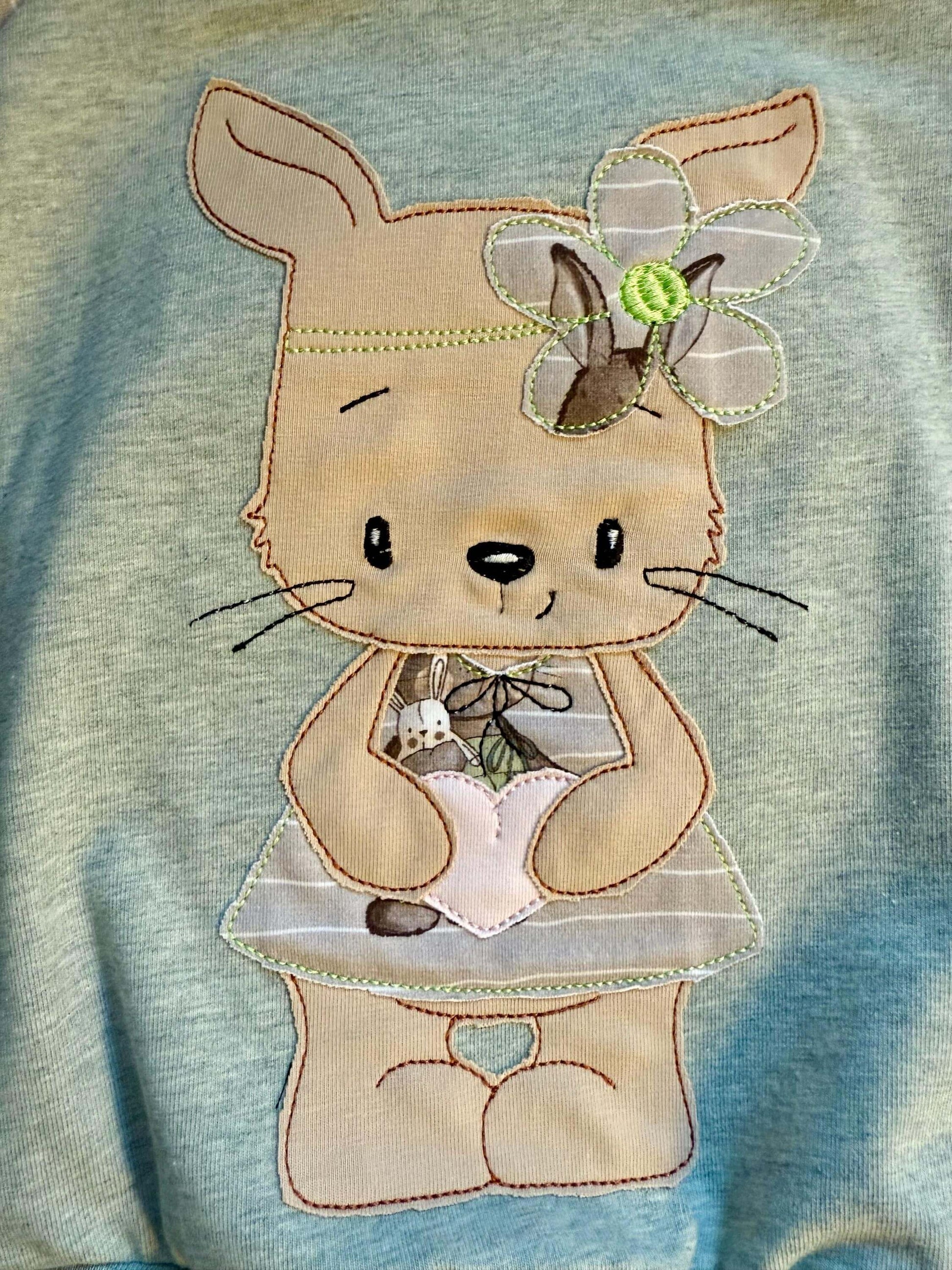 Baby Pullover mit Hasenmuster, Jersey, Größe 80
