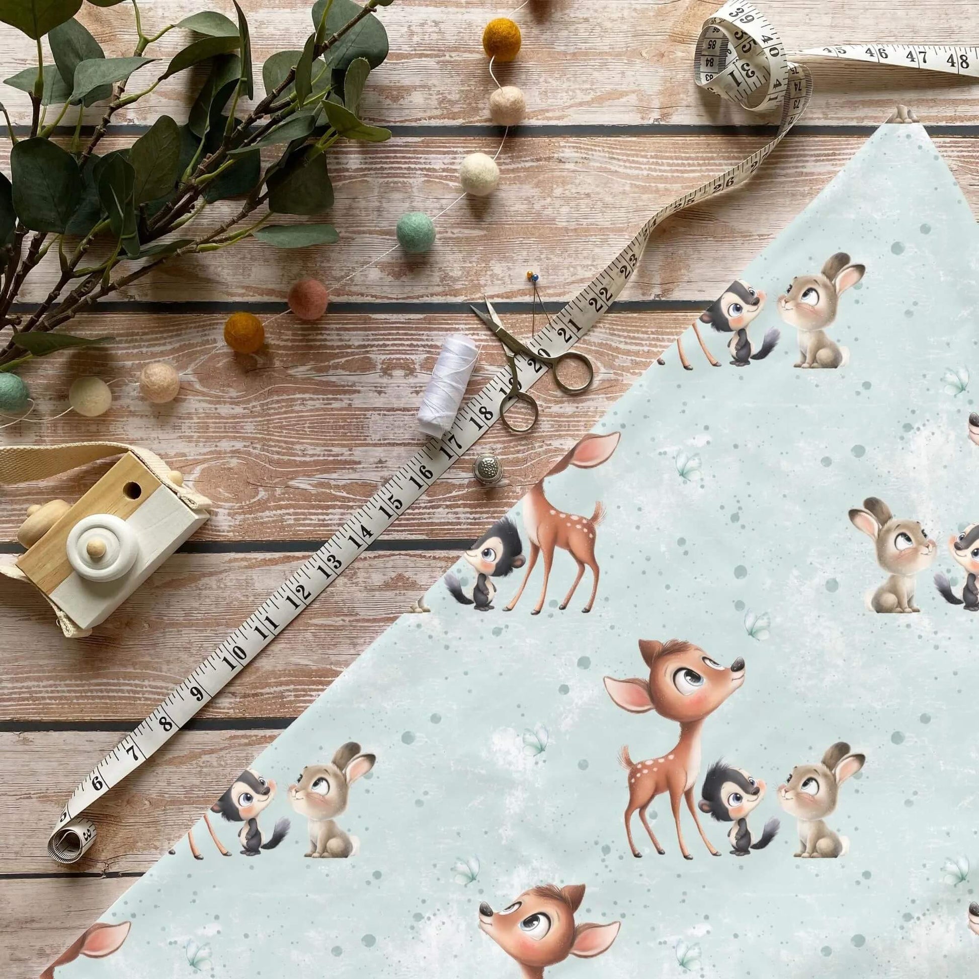 „Jersey Kinderstoff mit Waldfreunde Motiv – OEKO-TEX zertifiziert & liebevoll illustriert“