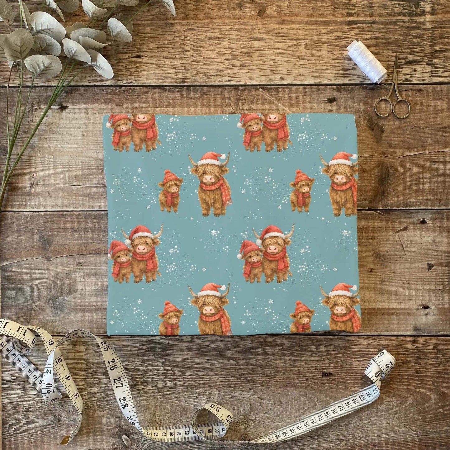 „Jersey Kinderstoff mit Rind Motiv – OEKO-TEX zertifiziert & liebevoll illustriert“