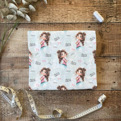 „Jersey Kinderstoff mit Girlpower – OEKO-TEX zertifiziert & liebevoll illustriert“