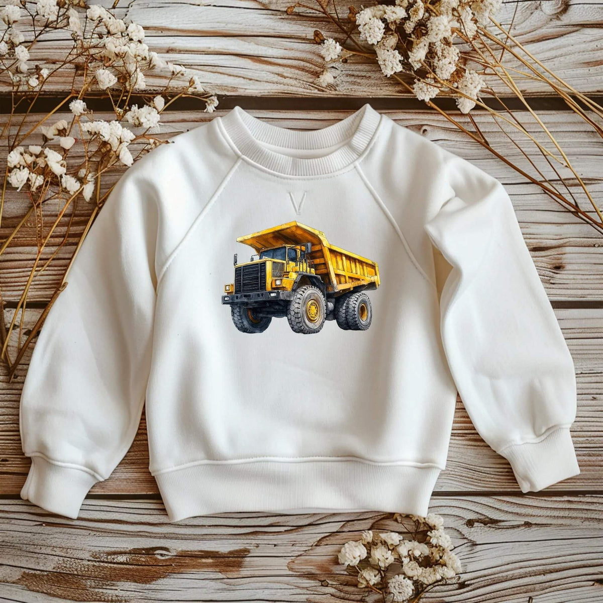 Weißer Kinder-Sweatshirt mit DTF Bügelbild gelber Baustellen-LKW, Bügelmotiv 17x13 cm