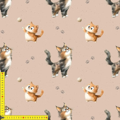 „Minky Glatt Stoff Spielende Katze – OEKO-TEX zertifiziert & ideal für Kuscheldecken“