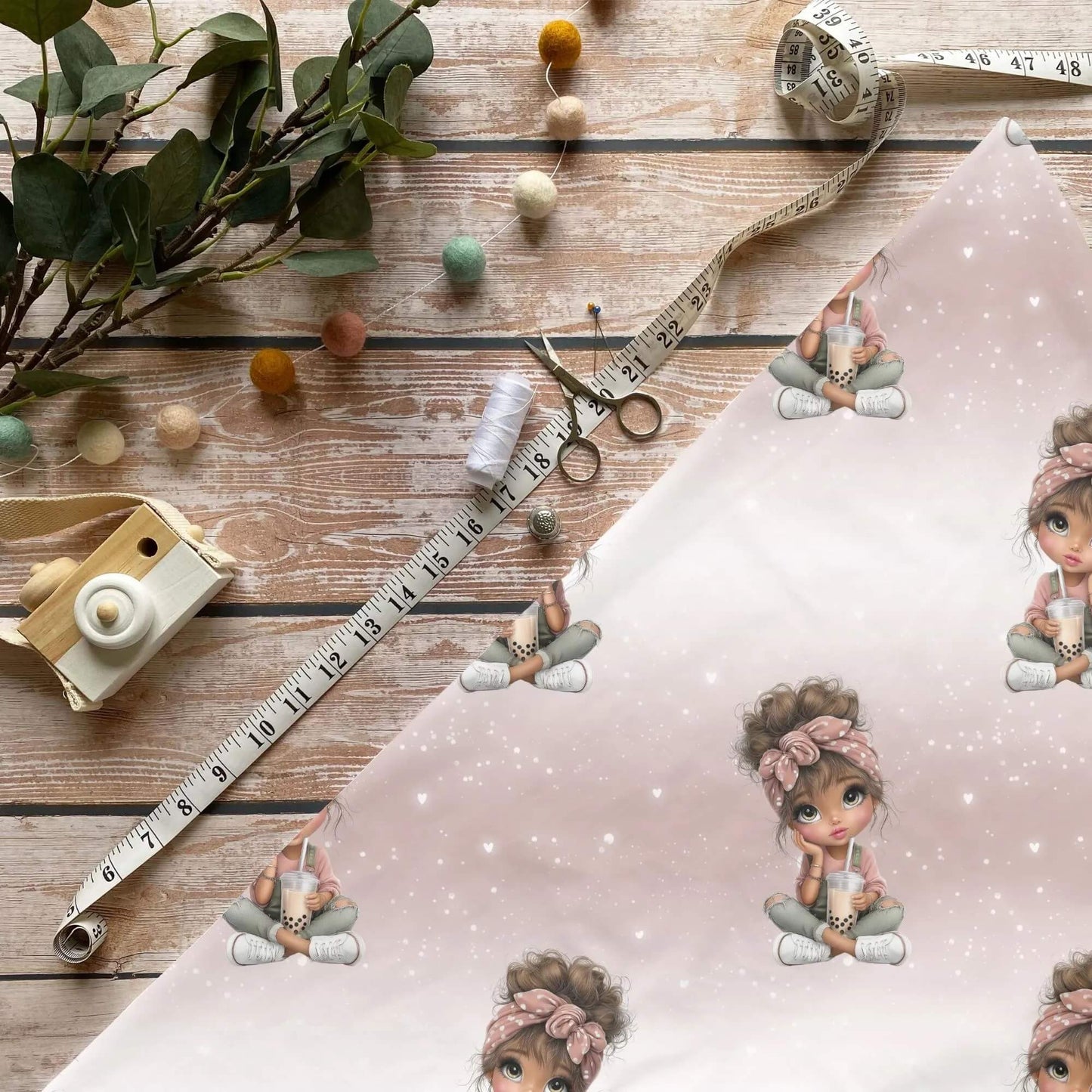Smoothie Mädchen Jersey 0,5 m Sofortkauf mit Bubble Tea Motiv auf zartem Rosé-Hintergrund