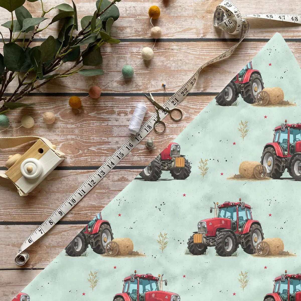 Kinderstoffe Meterware Feldabenteuer Traktor Heuballen Mint Baumwolle