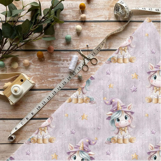 Sternenzauber Kinderstoff Meterware mit Einhorn und Zauberhut Motiv, OEKO-TEX 100 Jersey Stoff für Baby- und Kindermode