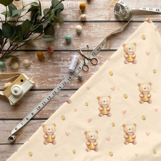„Bär mit Honig Stoff Meterware – ideal für Kinderkleidung & Tiermotive“