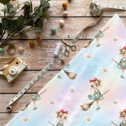 „Hexe mit Besen Stoff Meterware – ideal fuer Kinderkleidung & Zauberaccessoires“