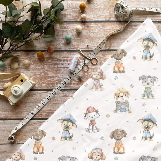 „Hunde Freunde Stoff Meterware – ideal für Kinderkleidung & Tiermotive“