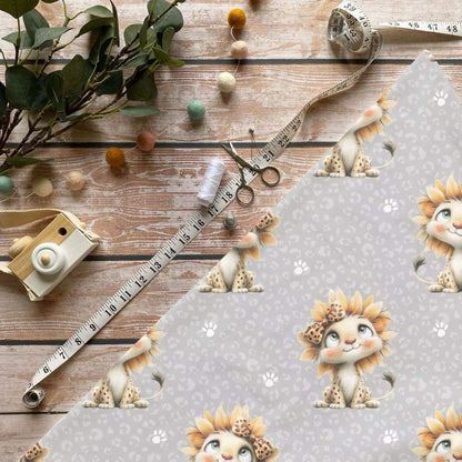 „Leopard mit Blume Stoff Meterware – ideal für Kinderkleidung & Tiermotive“