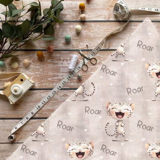 „Roar Kitty Stoff Meterware – ideal für Kinderkleidung & Tiermotive“