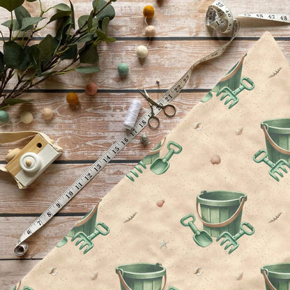 „Sandspielzeug Stoff Meterware – ideal für Kinderkleidung & Sommermotive“