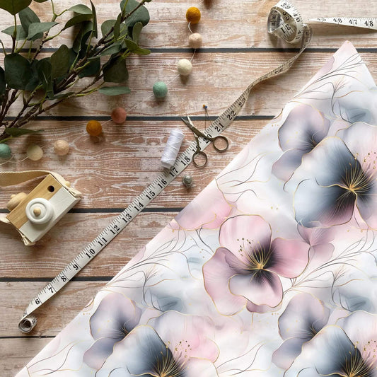 „Blumenmuster Rosé Stoff Meterware – ideal für Kinderkleidung & florale Motive“