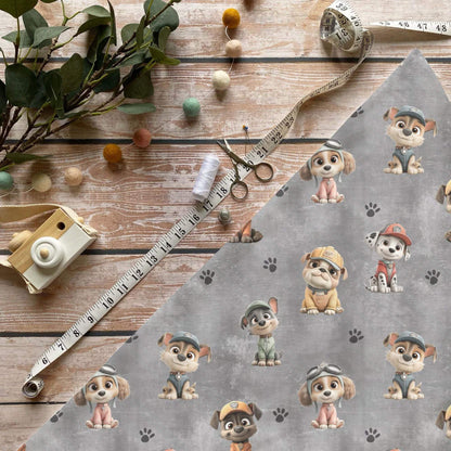 „Pfotenfreunde Stoff Meterware – ideal für Kinderkleidung & Tiermotive“