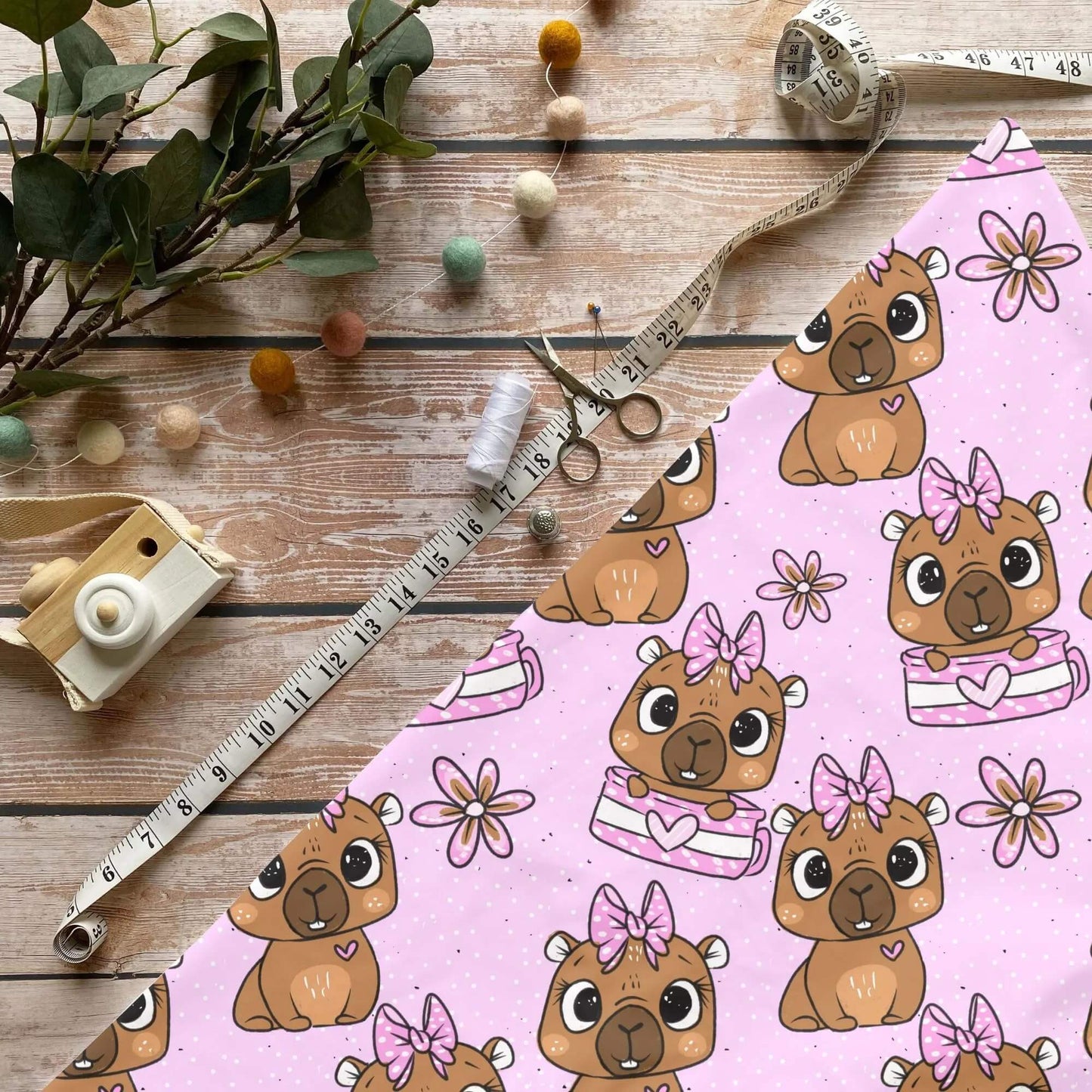 „Cabibara Stoff Meterware – ideal für Kinderkleidung & Tiermotive“