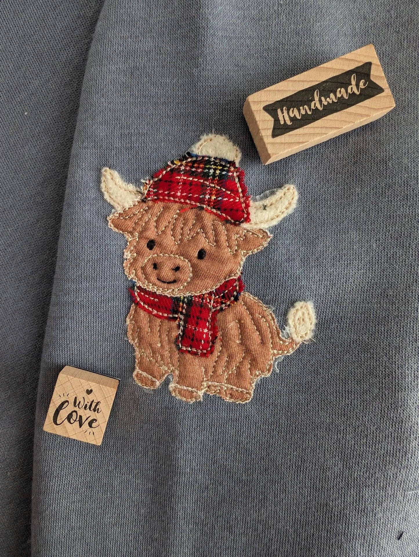 Digitale Stickdatei Highland Rind – verschiedene Größen und Formate verfügbar