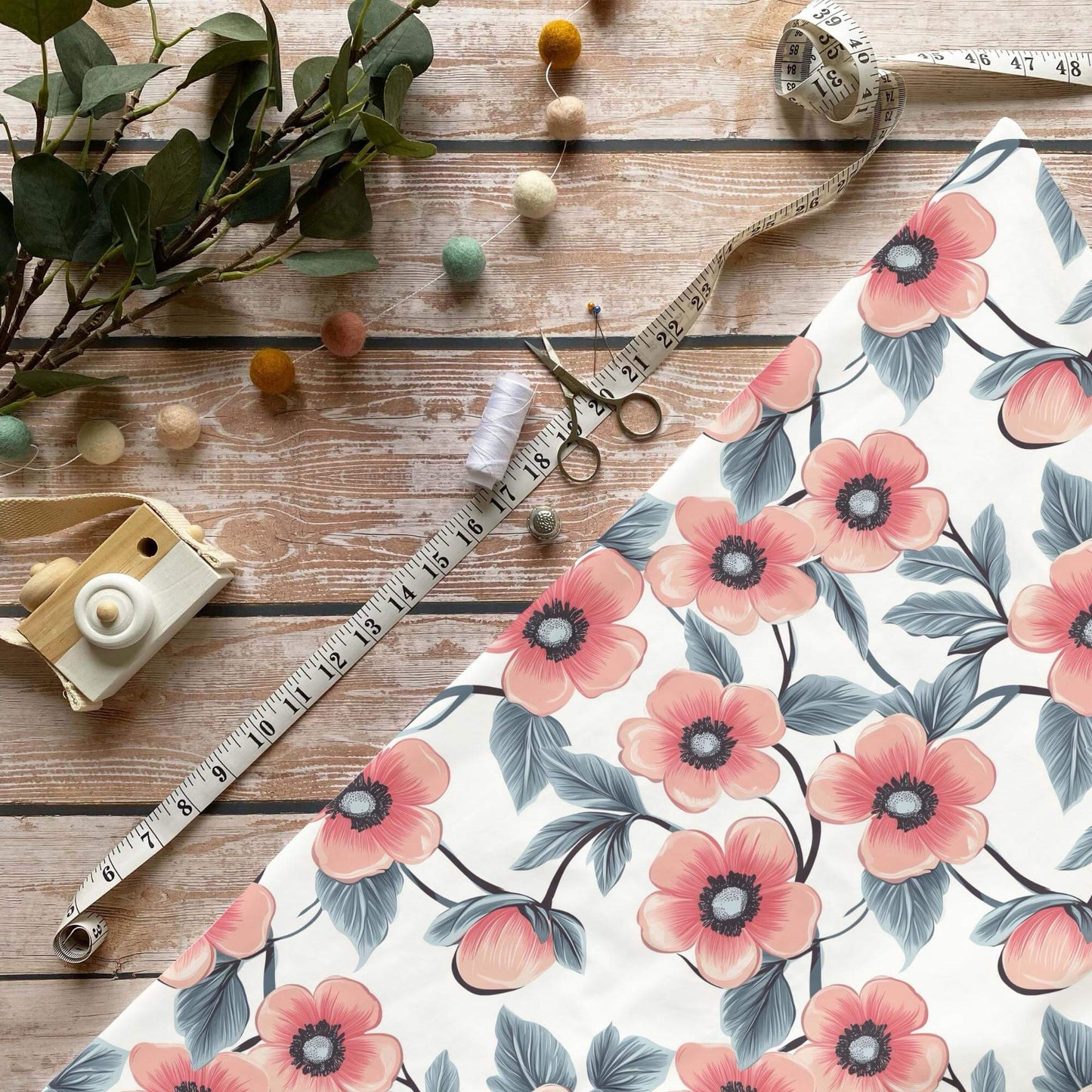 „Mohnblume Stoff Meterware – ideal für Kinderkleidung & Blumenmotive“